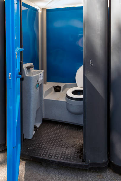 Best Construction site porta potty rental  in Platteville, WI