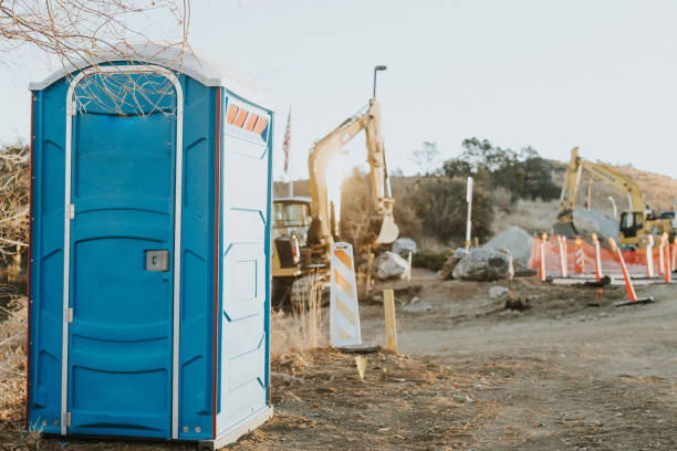 Best Luxury portable toilet rental  in Platteville, WI
